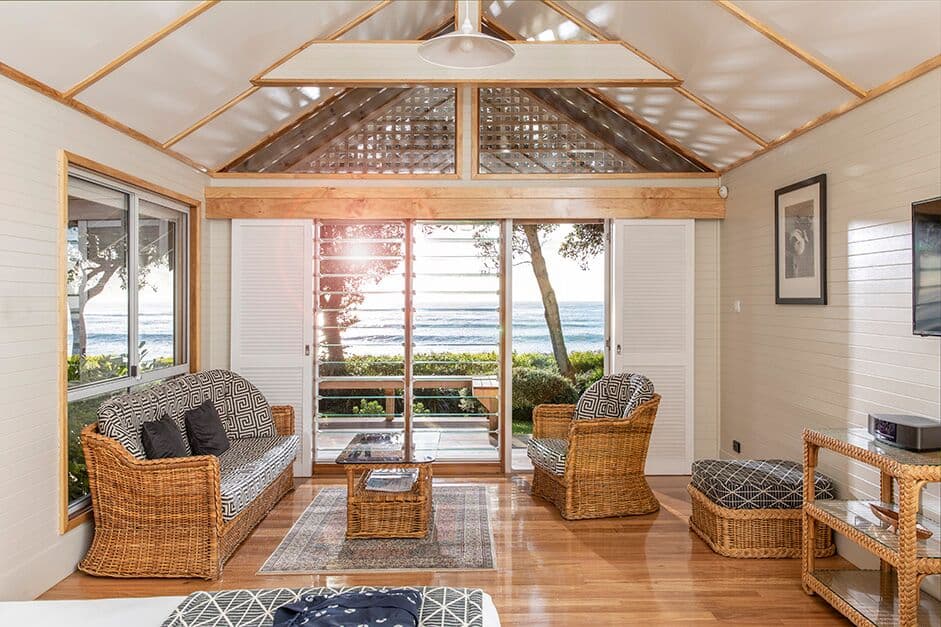 Beachfront Bungalow with Spa Bath