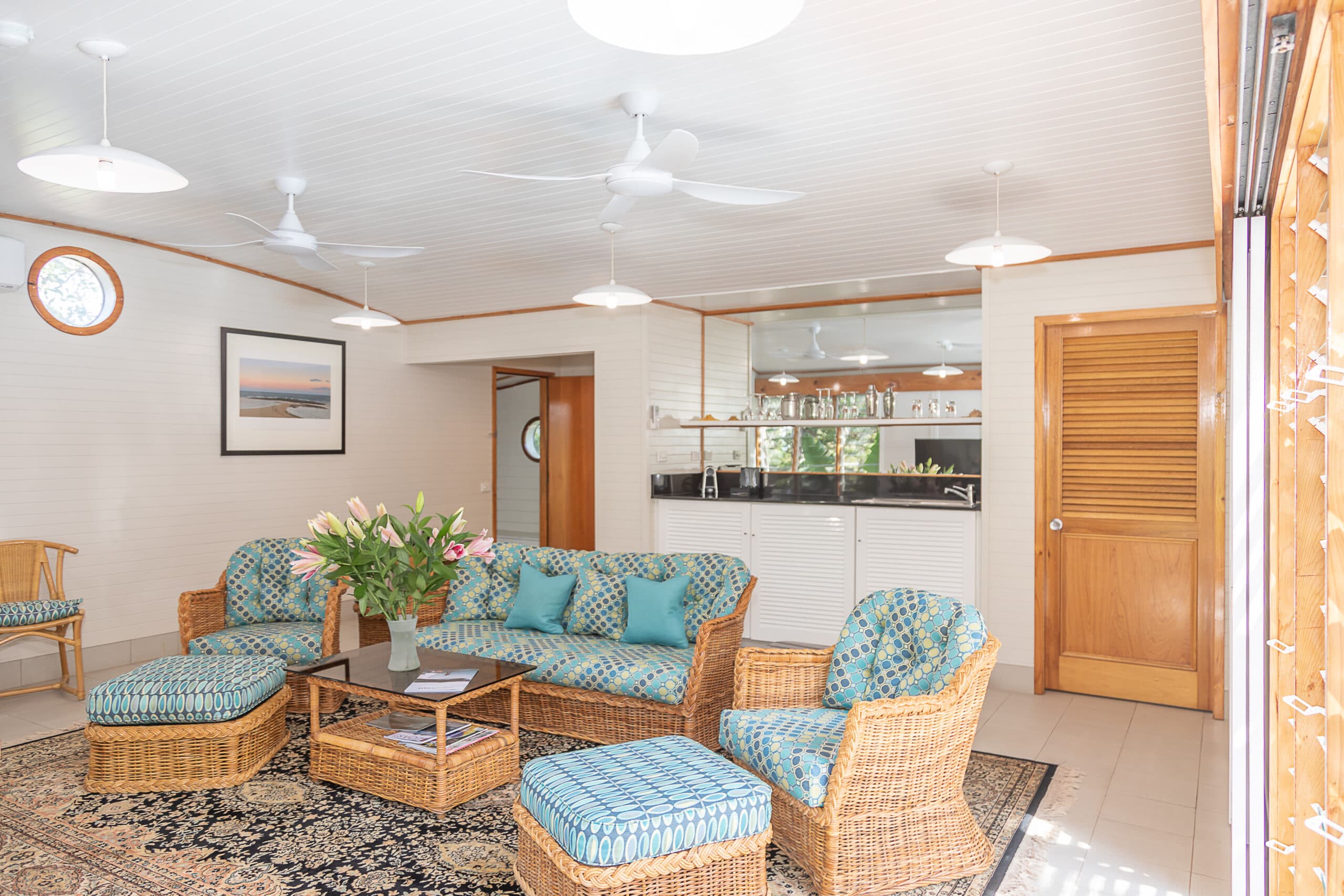 Lounge area 1