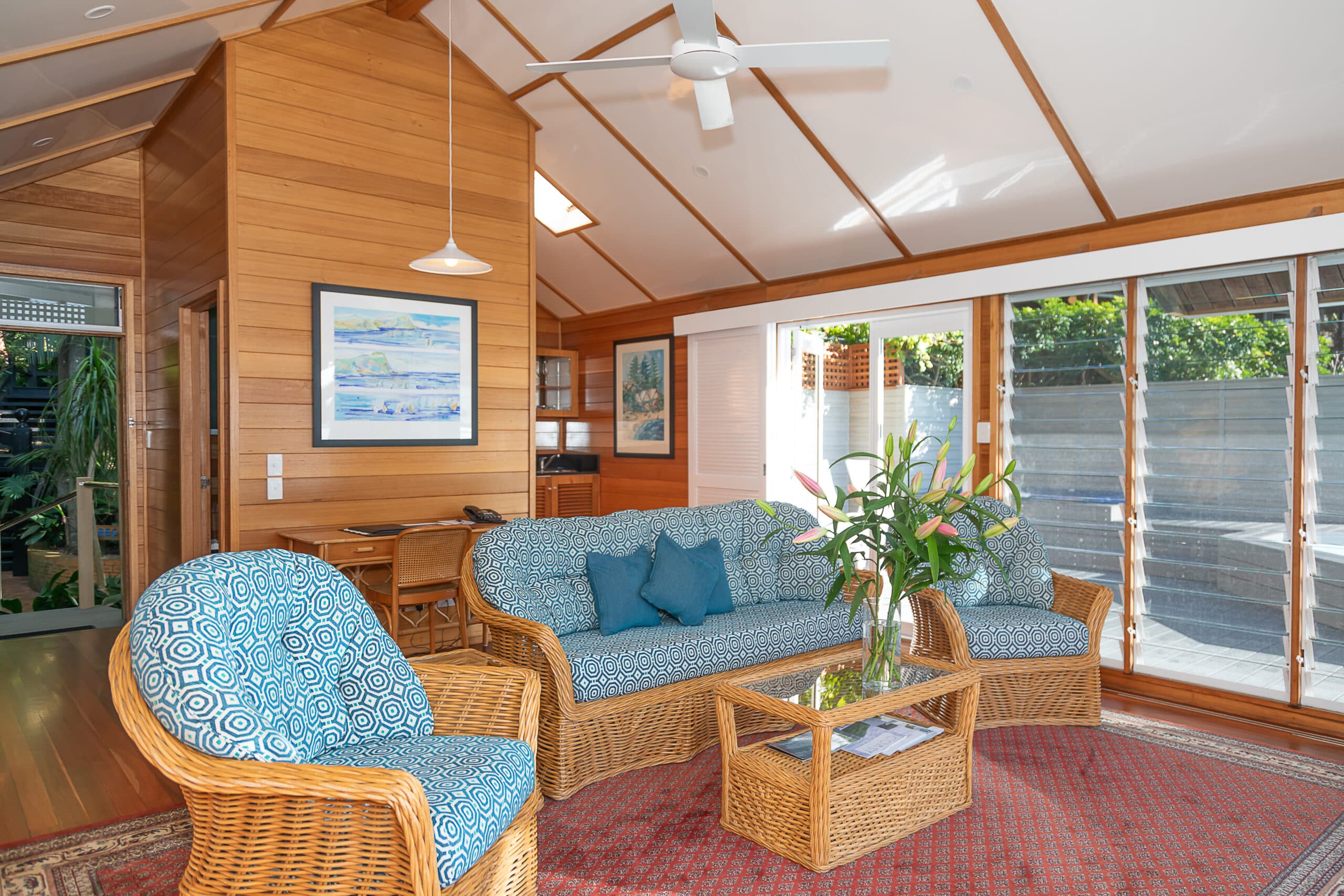 Lounge 1